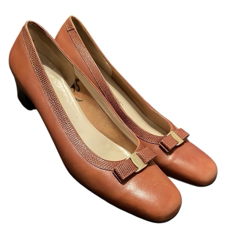Salvatore Ferragamo Women's Cognac Brown Bow Accent Block Ballet Pumps Size 10 - Picture 6 of 9